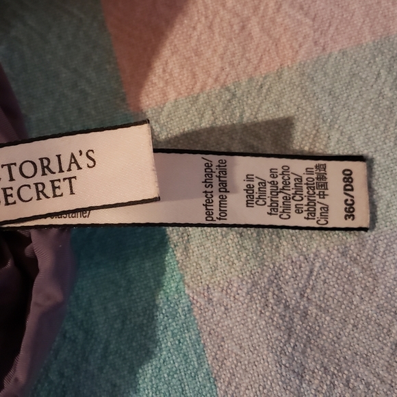 Vs bras - Picture 5 of 5